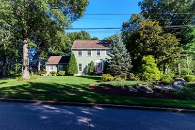 46 Misty Oak Drive, East Greenwich, RI 02818 - Photo 2
