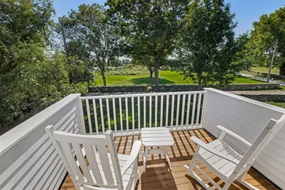 118 Howland Avenue, Middletown, RI 02842 - Photo 18