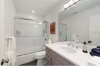 118 Howland Avenue, Middletown, RI 02842 - Photo 22