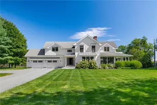 118 Howland Ave, Middletown, RI 02842 - Photo 1