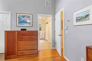 38 Lindsay Ln, Cranston, RI 02921 - Photo 32