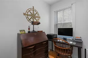 15 John St, Bristol, RI 02809 - Photo 22