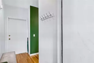 8 Slocum St, Providence, RI 02909 - Photo 4