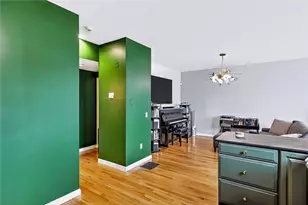 8 Slocum St, Providence, RI 02909 - Photo 6