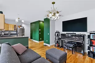 8 Slocum St, Providence, RI 02909 - Photo 18