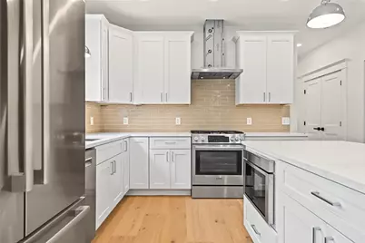 26 Carpenter Avenue, Barrington, RI 02806 - Photo 4