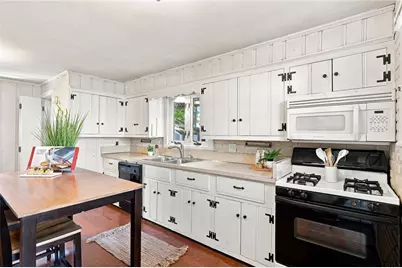 141 Rosemere Road, Pawtucket, RI 02861 - Photo 14