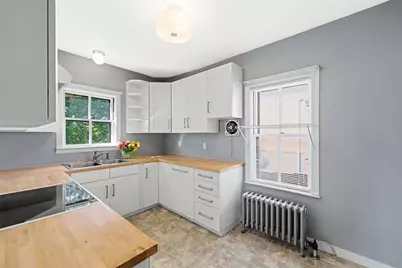 14 Webb Street, Pawtucket, RI 02860 - Photo 8