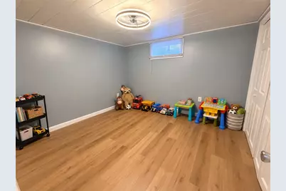 101 Merrill Street, East Providence, RI 02914 - Photo 20