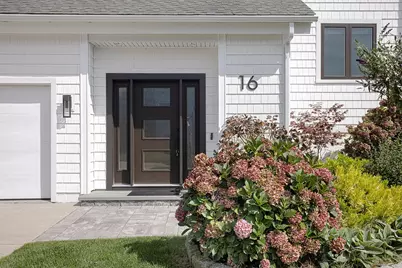 16 Larch Avenue, Narragansett, RI 02882 - Photo 4