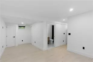 433 Gravelly Hill Rd, South Kingstown, RI 02879 - Photo 28