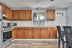 89 Spice Bush Trail, Narragansett, RI 02882 - Photo 6