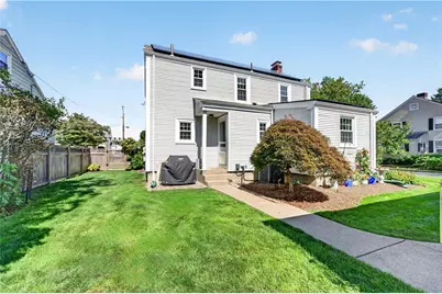 87 Miller Avenue, East Providence, RI 02916 - Photo 32