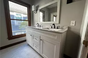26 Calvert St, Newport, RI 02840 - Photo 20