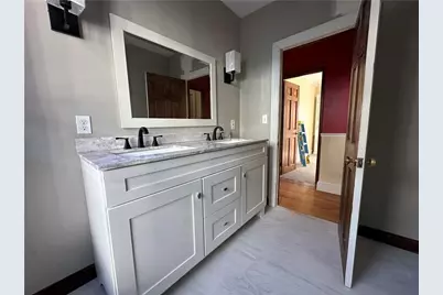 26 Calvert Street, Newport, RI 02840 - Photo 22