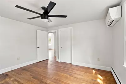 274 Whitford Avenue, Providence, RI 02908 - Photo 16