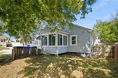 274 Whitford Avenue, Providence, RI 02908 - Photo 24