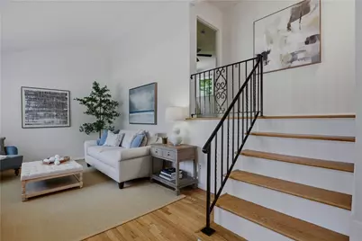117 Canonchet Drive, Portsmouth, RI 02871 - Photo 8