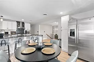 6 Flanders St, Johnston, RI 02919 - Photo 14