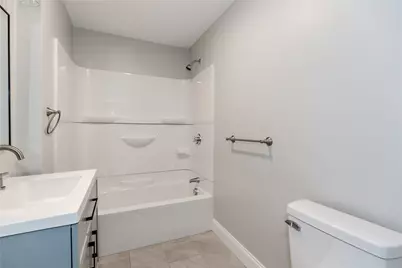 41 Wellesley Avenue, North Providence, RI 02911 - Photo 30