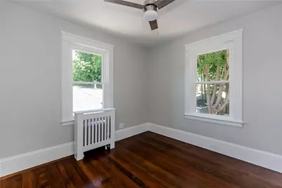 41 Wellesley Avenue, North Providence, RI 02911 - Photo 20