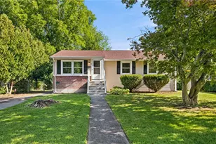 9 Atlantic Ave, North Providence, RI 02904 - Photo 2