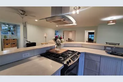 256 Matunuck Beach Road, South Kingstown, RI 02879 - Photo 18