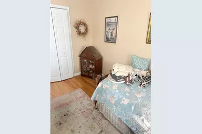 49 Trenton Street, Providence, RI 02906 - Photo 14