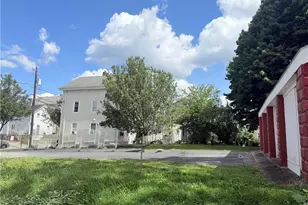 49 Trenton St, Providence, RI 02906 - Photo 10