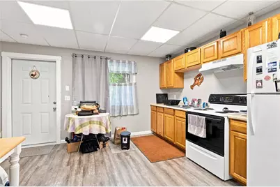 168 Rockland Avenue, Woonsocket, RI 02895 - Photo 22