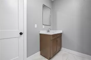 2 Rounds Ave, East Providence, RI 02915 - Photo 20
