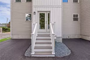2 Rounds Ave, East Providence, RI 02915 - Photo 32