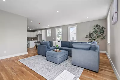 2 Rounds Avenue, East Providence, RI 02915 - Photo 12
