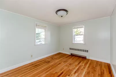 6 Restwood Road, Cranston, RI 02920 - Photo 8