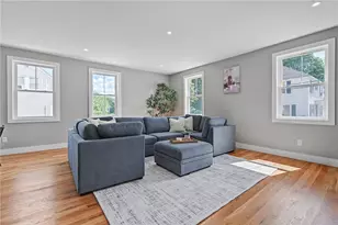 4 Rounds Ave, East Providence, RI 02915 - Photo 10