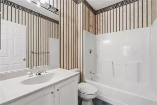 170 Pine Glen Dr, East Greenwich, RI 02818 - Photo 14