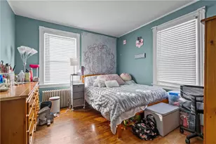 31 W Narragansett Ave, Newport, RI 02840 - Photo 14