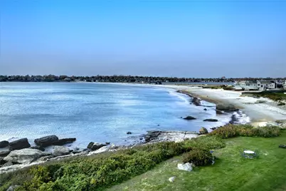 46 Esplanade, Middletown, RI 02842 - Photo 2