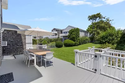 46 Esplanade, Middletown, RI 02842 - Photo 36