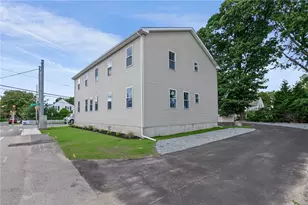 6 Rounds Ave, East Providence, RI 02915 - Photo 32