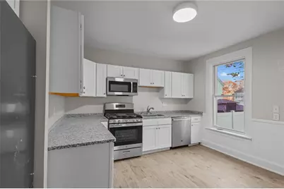 584 Weeden Street, Pawtucket, RI 02860 - Photo 2