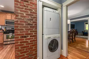 133 5th St, Providence, RI 02906 - Photo 16
