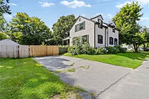 72 Dayton Ave, Warwick, RI 02889 - Photo 4