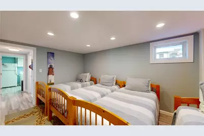 63 Saltaire Avenue, Narragansett, RI 02882 - Photo 28