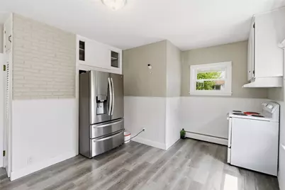 27 Hemlock Avenue, Cranston, RI 02910 - Photo 12