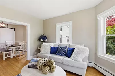 27 Hemlock Avenue, Cranston, RI 02910 - Photo 6