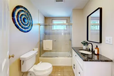 40 Seventh Street #2, Providence, RI 02906 - Photo 16