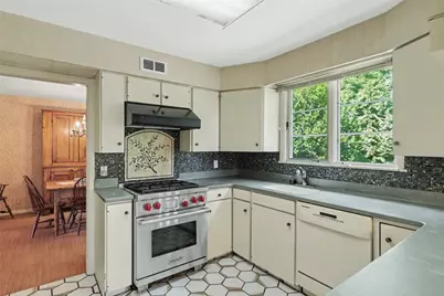 15 Cambria Court, Pawtucket, RI 02860 - Photo 14