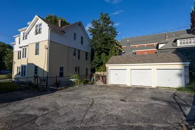 29 Hamlet Avenue, Woonsocket, RI 02895 - Photo 4