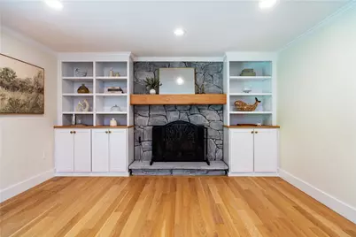 5763 Post Road, East Greenwich, RI 02818 - Photo 18